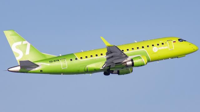 VQ-BYW::S7 Airlines